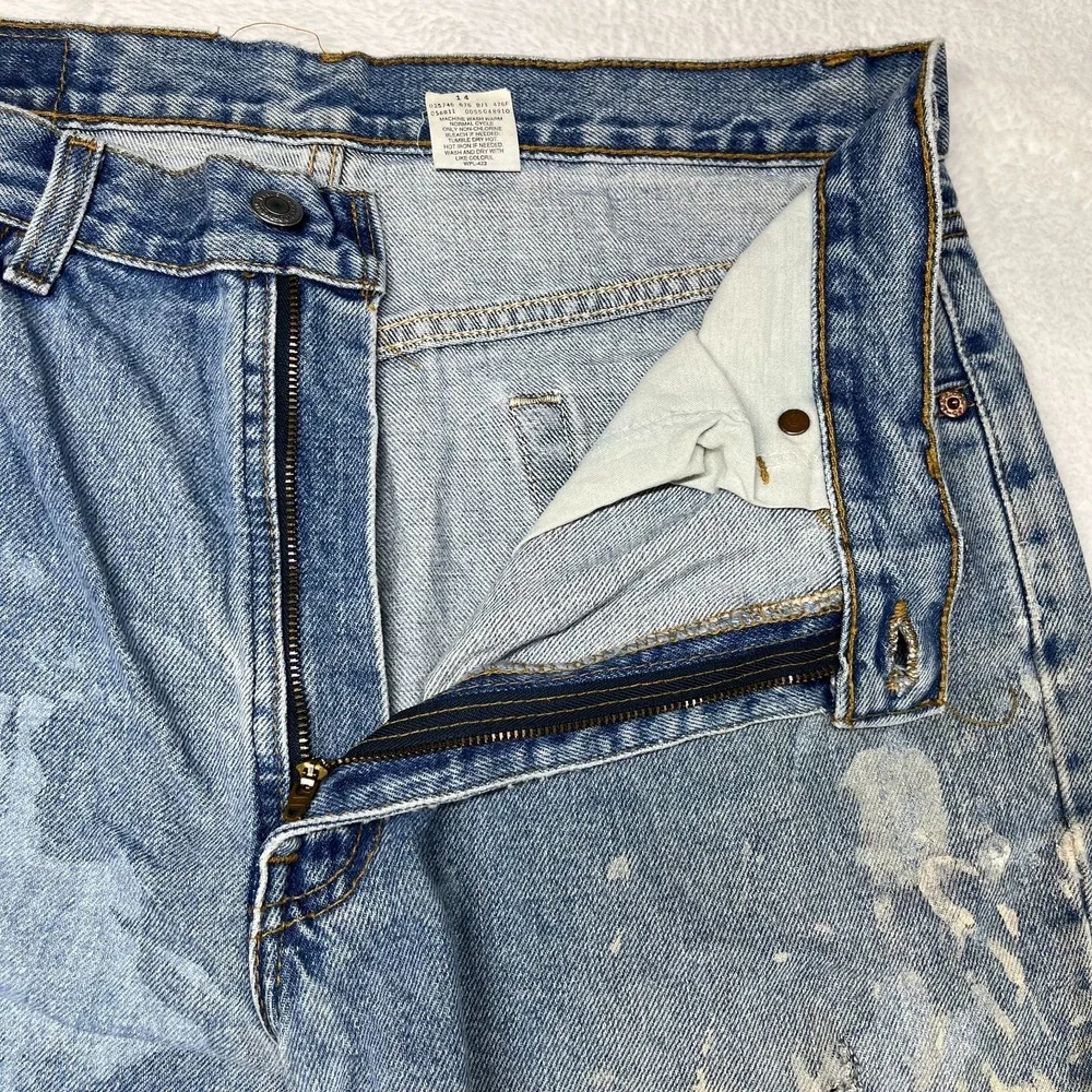 Vintage Levi's 550 Relaxed Fit Jeans Men's Blue Denim Straight Zip Fly - 34X33‎